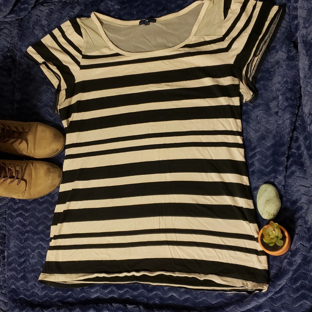 Gap women's striped top with mesh panel